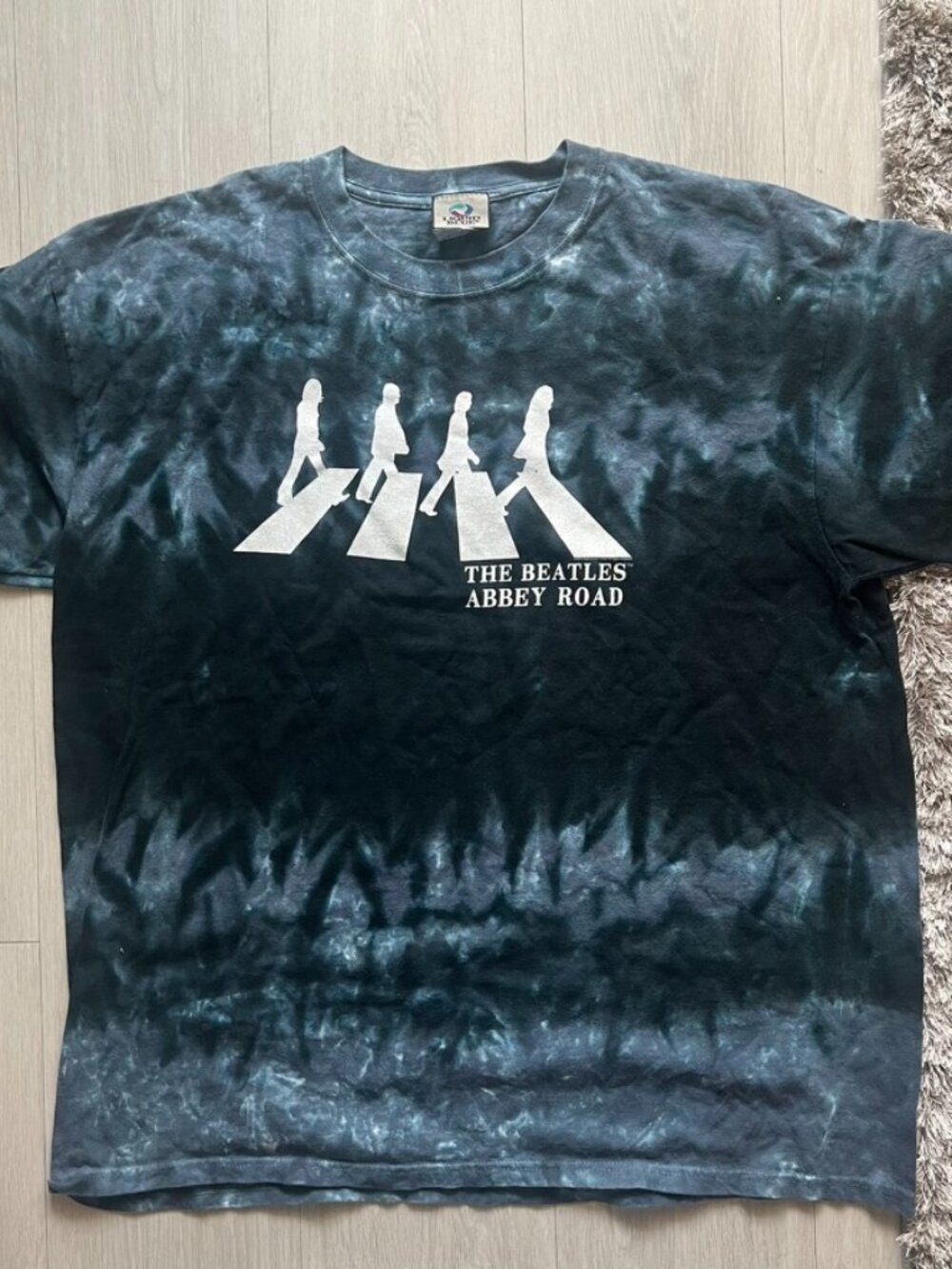 the beatles abbey road tshirt Men’s XL tie dye liquid blue tag Collectible